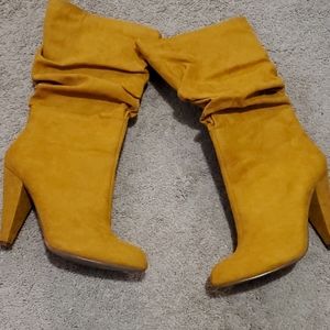 Mustard color boot